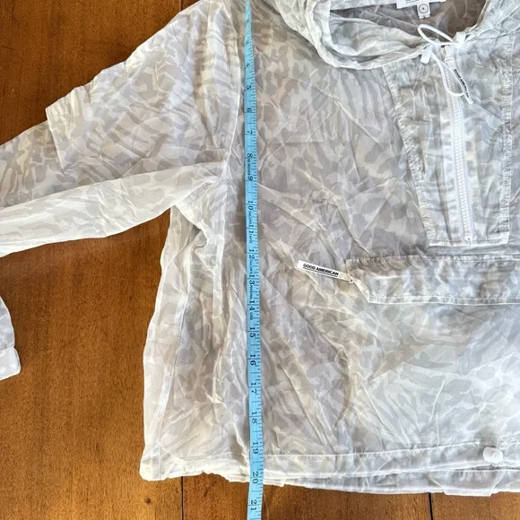 Good American Icy Leopard Print Windbreaker Jacket Sz 4 (Womens XL) White Sheer